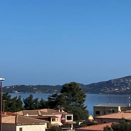 Aqua Life Luxury Apartment Arzachena Bagian luar foto
